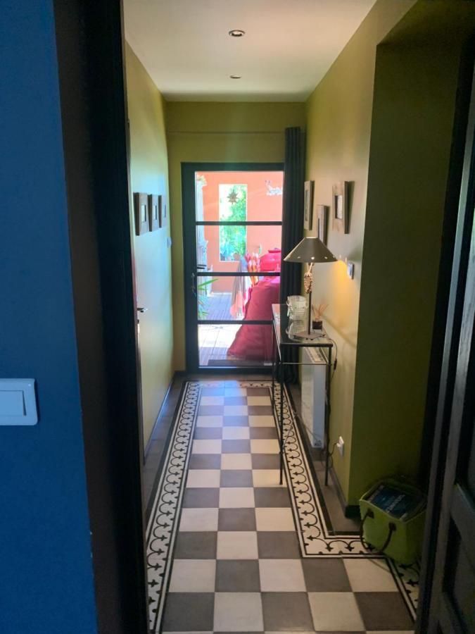 Les Epis Du Vent Bed & Breakfast Adilly Bagian luar foto